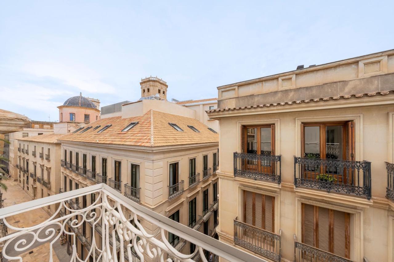 Tandem Portico Alicante Suites Exterior photo